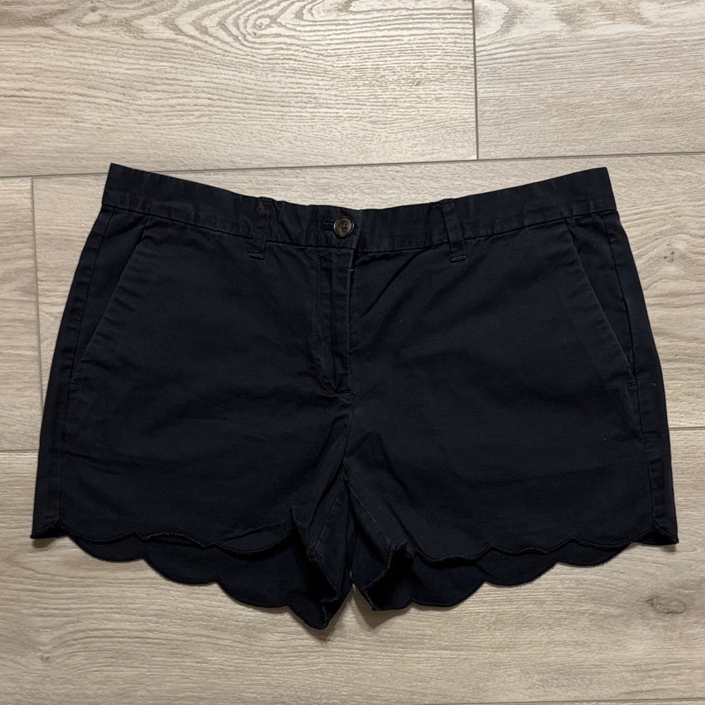 GAP Dark Navy Scalloped Hem Shorts Size 8